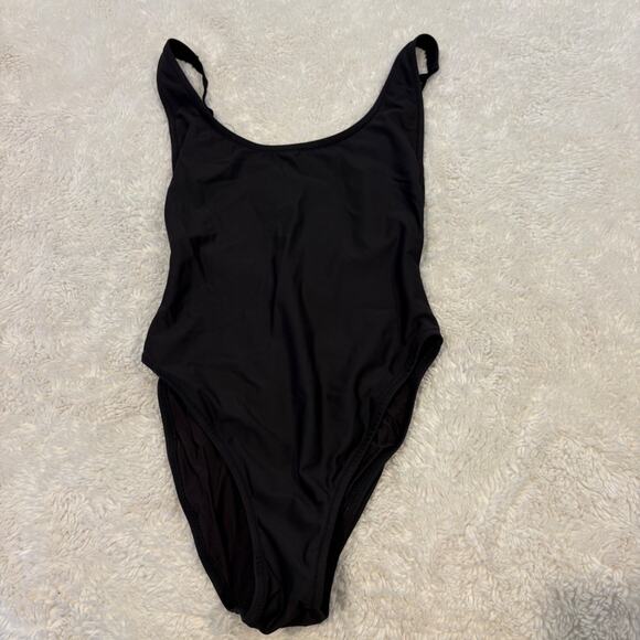 SKIMS Other - Skims Womens Scoop Neck One Piece Swimsuit Black Sz S Sexy Casual Summer Resort